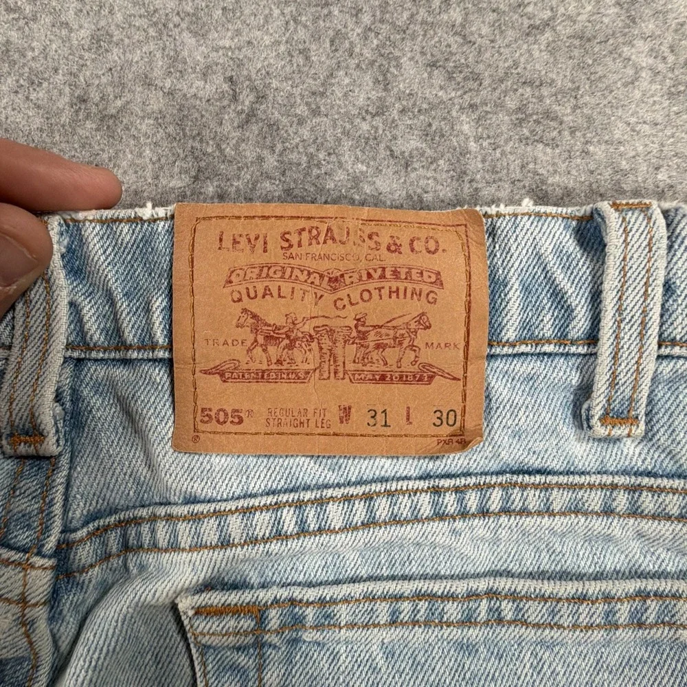 Vintage Levis Jeans Mens 31x30 (Fits 30x29) 505 Straight 90s Made in USA